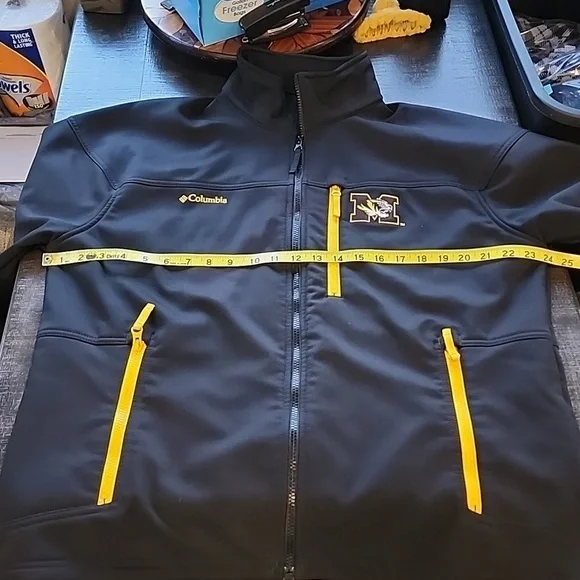 COLUMBIA (MISSOURI TIGERS) OMNI SHIELD JACKET - Picture 3 of 10